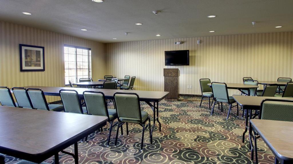 Cobblestone Hotel - Wayne Esterno foto