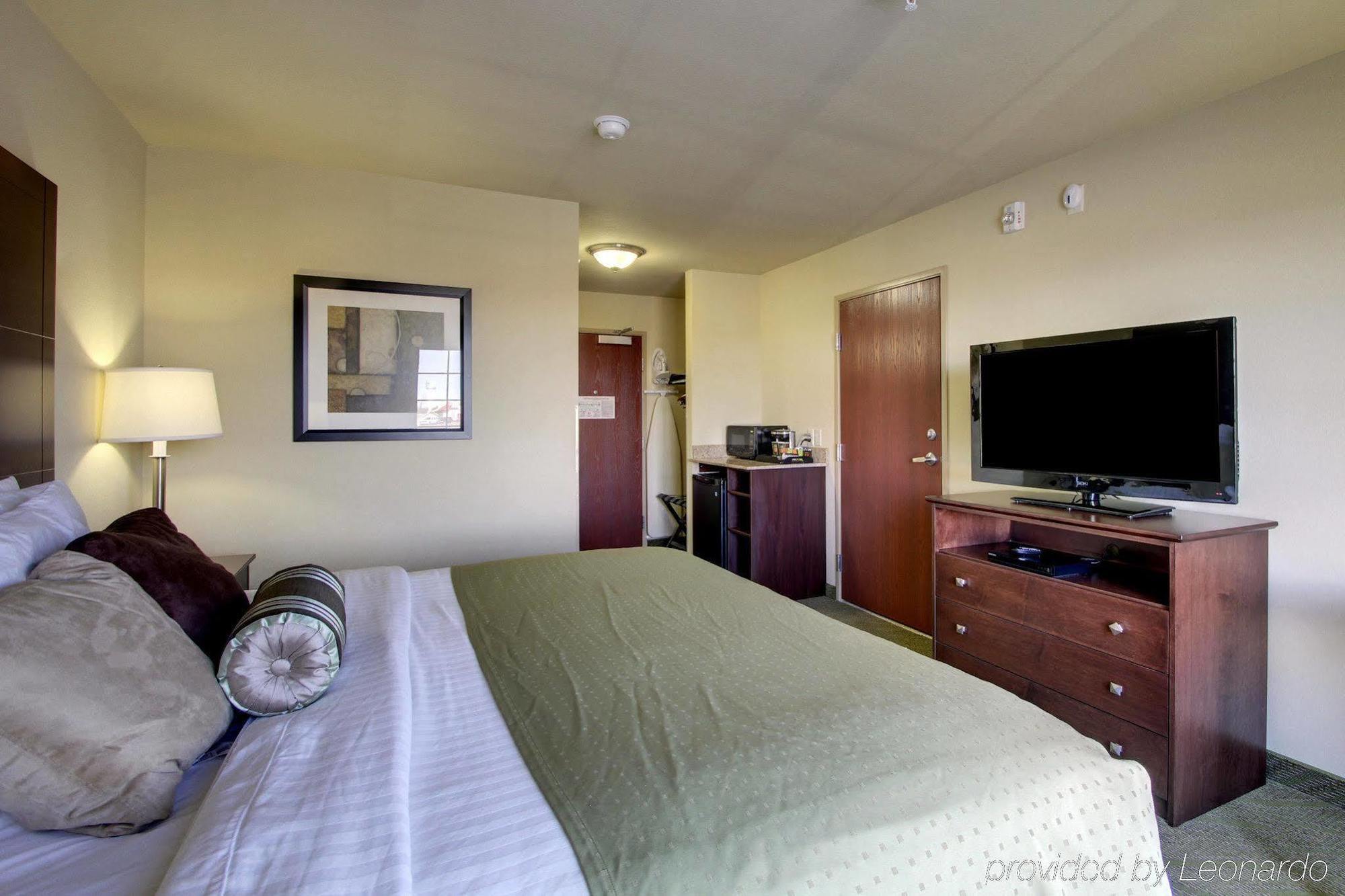 Cobblestone Hotel - Wayne Esterno foto